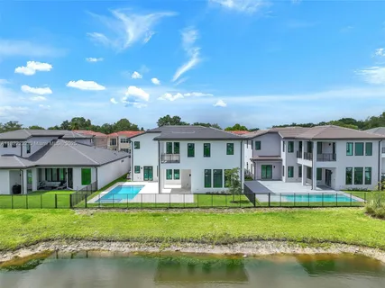 $2,750,000 | 3511 Ashwood Circle, Hollywood, FL 33312