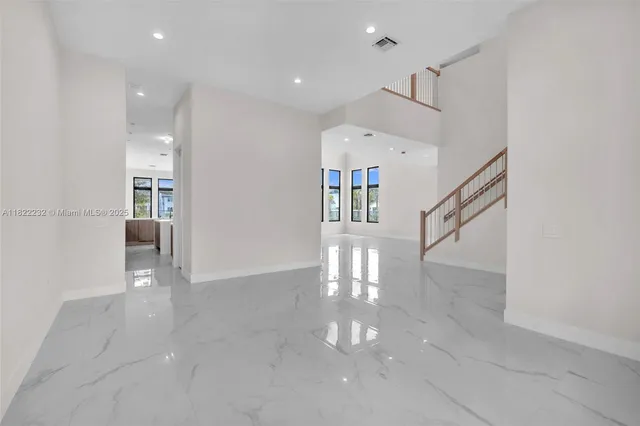 $2,750,000 | 3511 Ashwood Circle, Hollywood, FL 33312