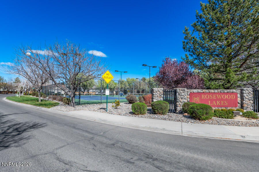 3108 Joshua Park Drive Reno, NV 89502 - Photo 5 of 38 3