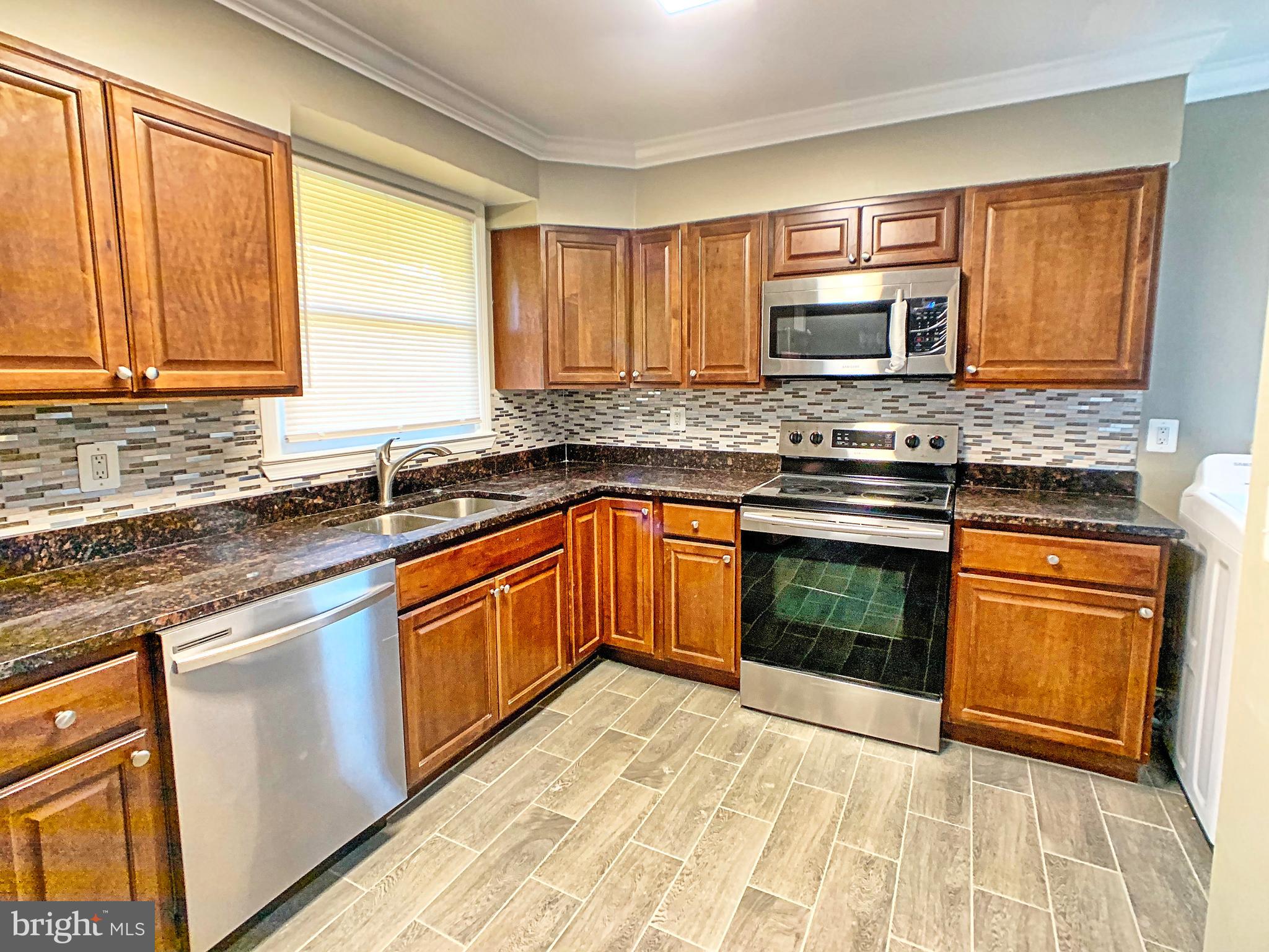 3438 Ripple Road Baltimore, MD 21244 - Photo 7 of 14
