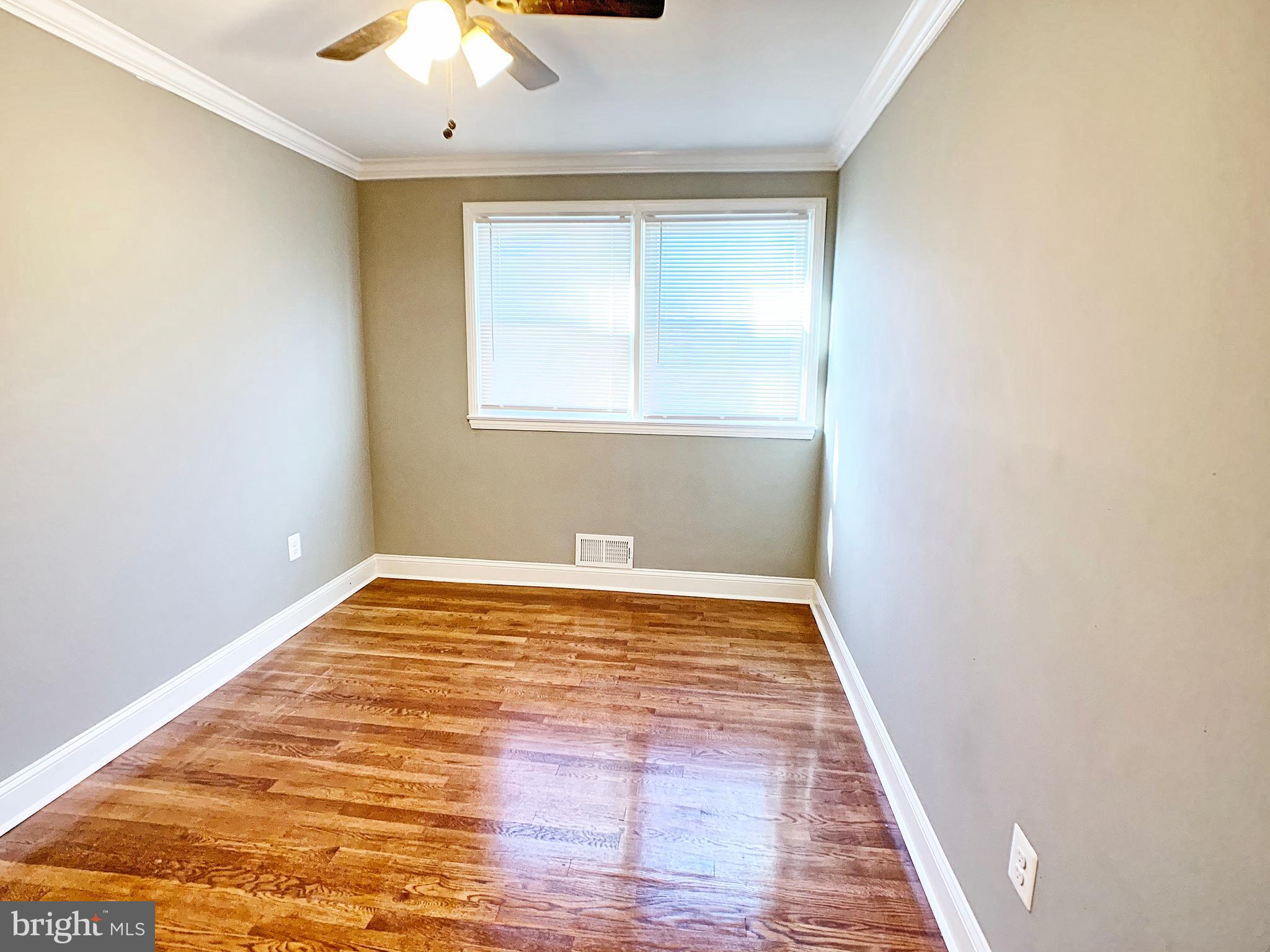 3438 Ripple Road Baltimore, MD 21244 - Photo 8 of 14