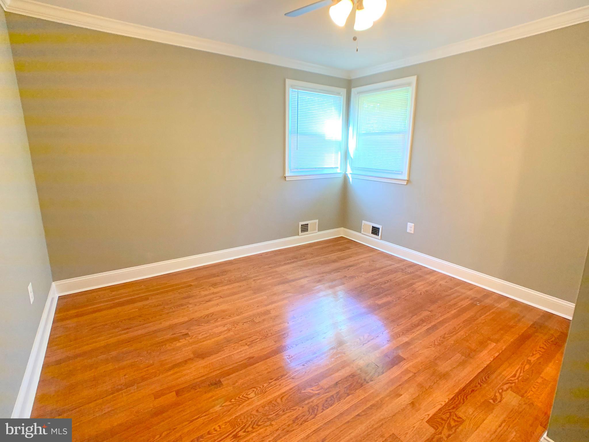 3438 Ripple Road Baltimore, MD 21244 - Photo 10 of 14