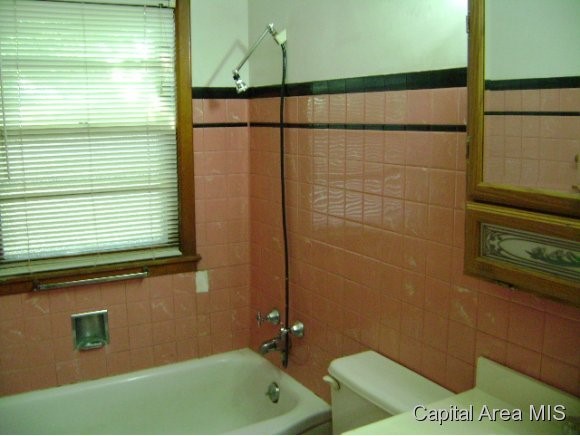 1625 North 19th Street Springfield, IL 62702 - Photo 13 of 21