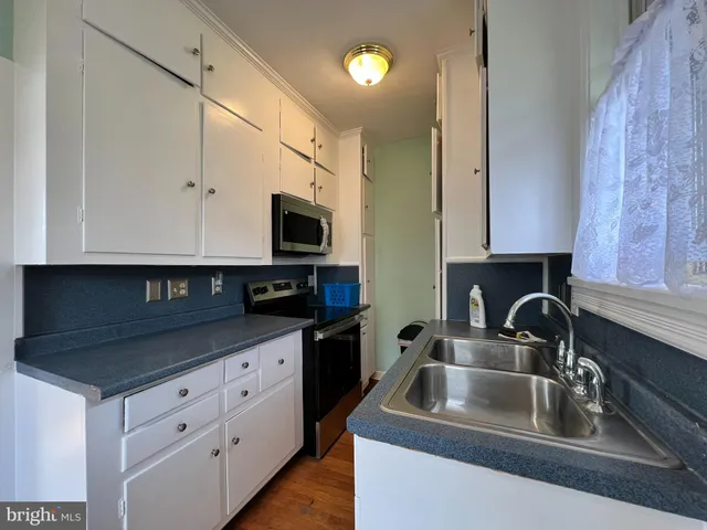 $750,000 | 29 West Stratford Avenue, Lansdowne, PA 19050