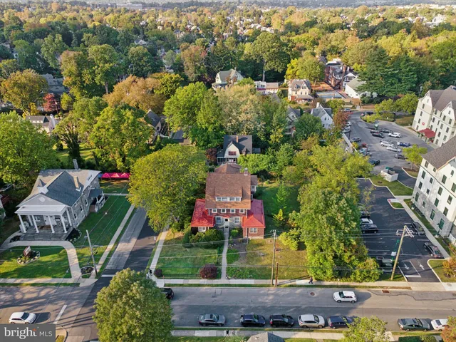 $750,000 | 29 West Stratford Avenue, Lansdowne, PA 19050