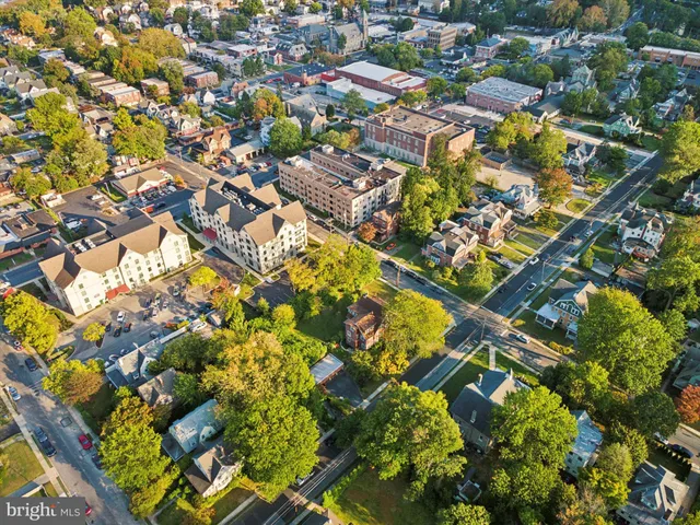 $750,000 | 29 West Stratford Avenue, Lansdowne, PA 19050