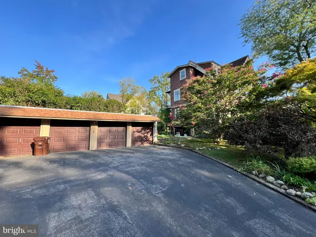 $750,000 | 29 West Stratford Avenue, Lansdowne, PA 19050