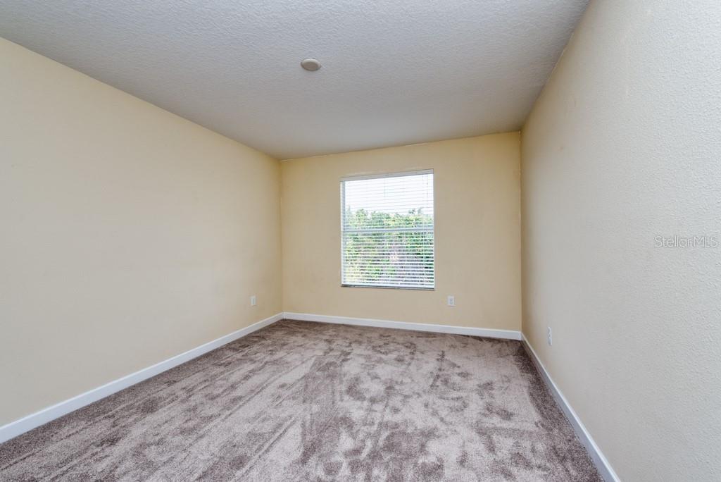 2409 Allegheny Valley Street Ruskin, FL 33570 - Photo 33 of 53 an empty room with a window
