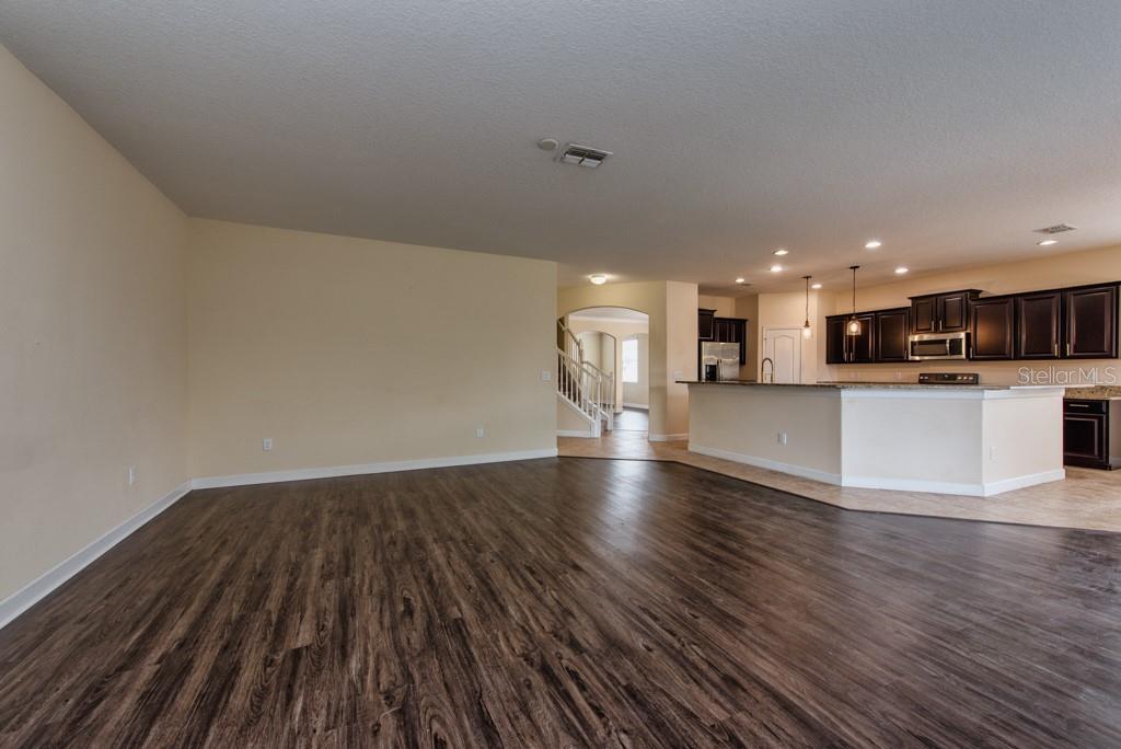 2409 Allegheny Valley Street Ruskin, FL 33570 - Photo 9 of 53