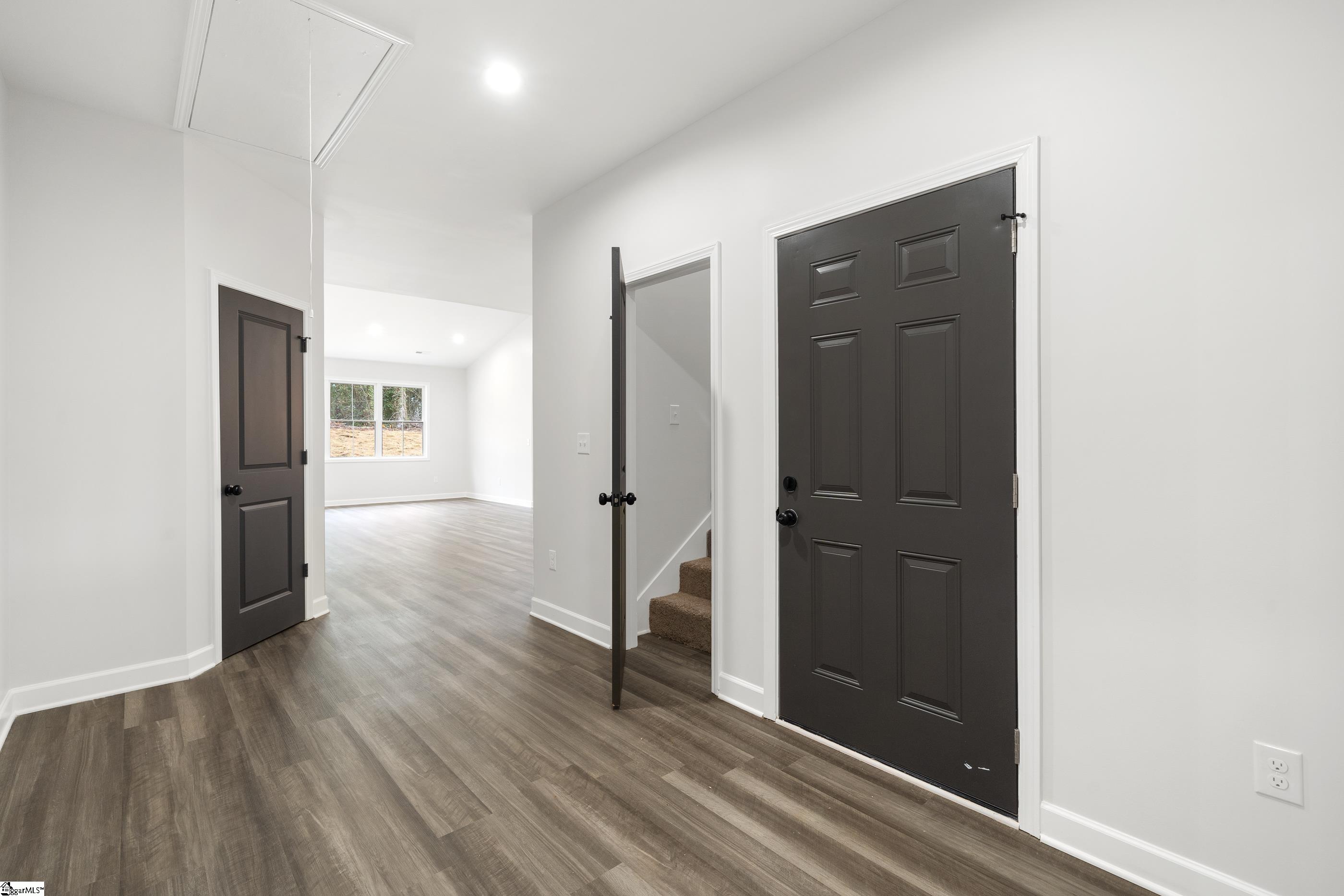 506 Old Stagecoach Road Easley, SC 29642 - Photo 3 of 21 Gallery Image 3