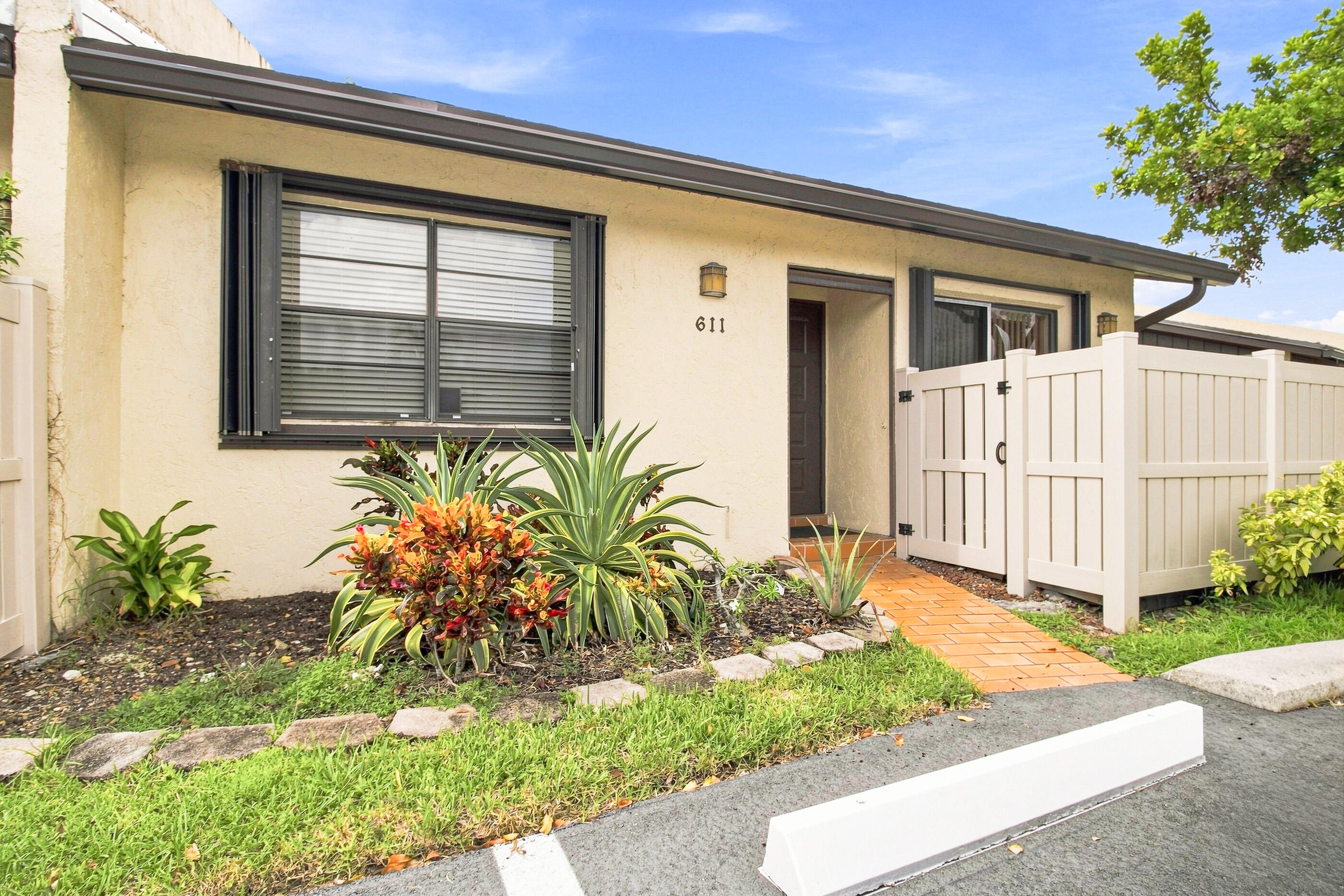 611 Banks Road Margate, FL 33063 - Photo 2 of 22 611_BANKS_RDIMG_6124