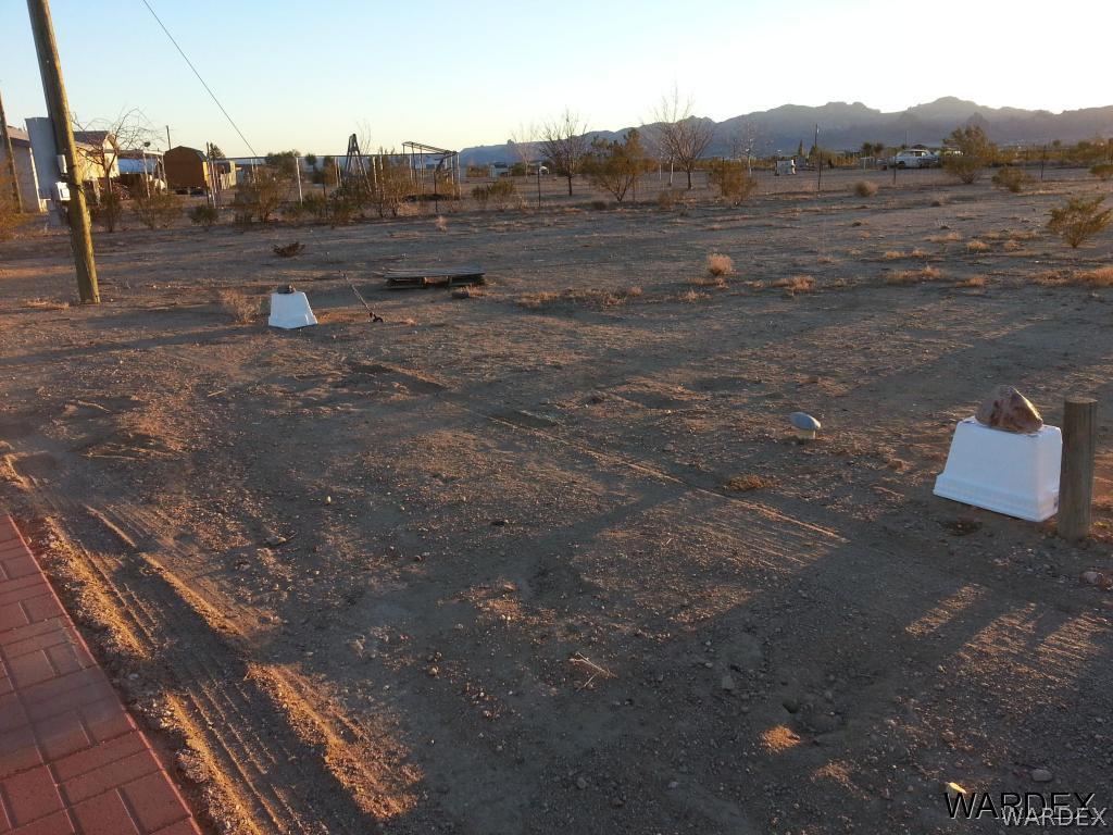 581 Teddy Roosevelt Road Golden Valley, AZ 86413 - Photo 4 of 4 2 RV Hookups