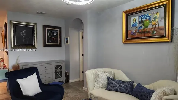 $2,850 | 2271 Arlington Drive Southwest, Unit 2271, Vero Beach, FL 32968