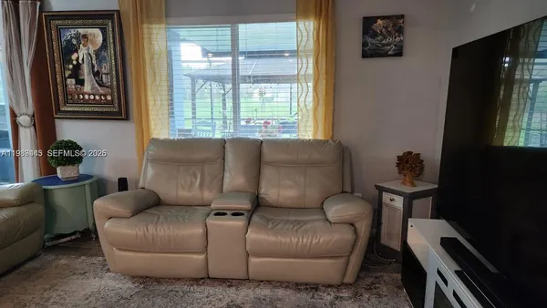 $2,850 | 2271 Arlington Drive Southwest, Unit 2271, Vero Beach, FL 32968