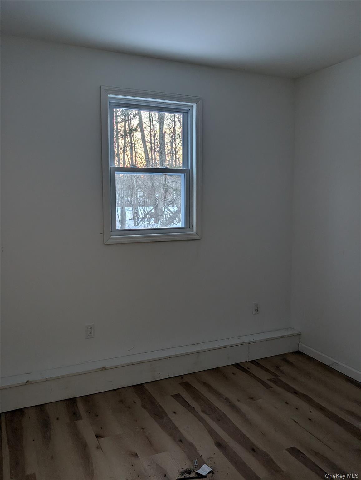 1407 Highway 208 Wallkill, NY 12589 - Photo 26 of 42 Lower Level - Bedroom