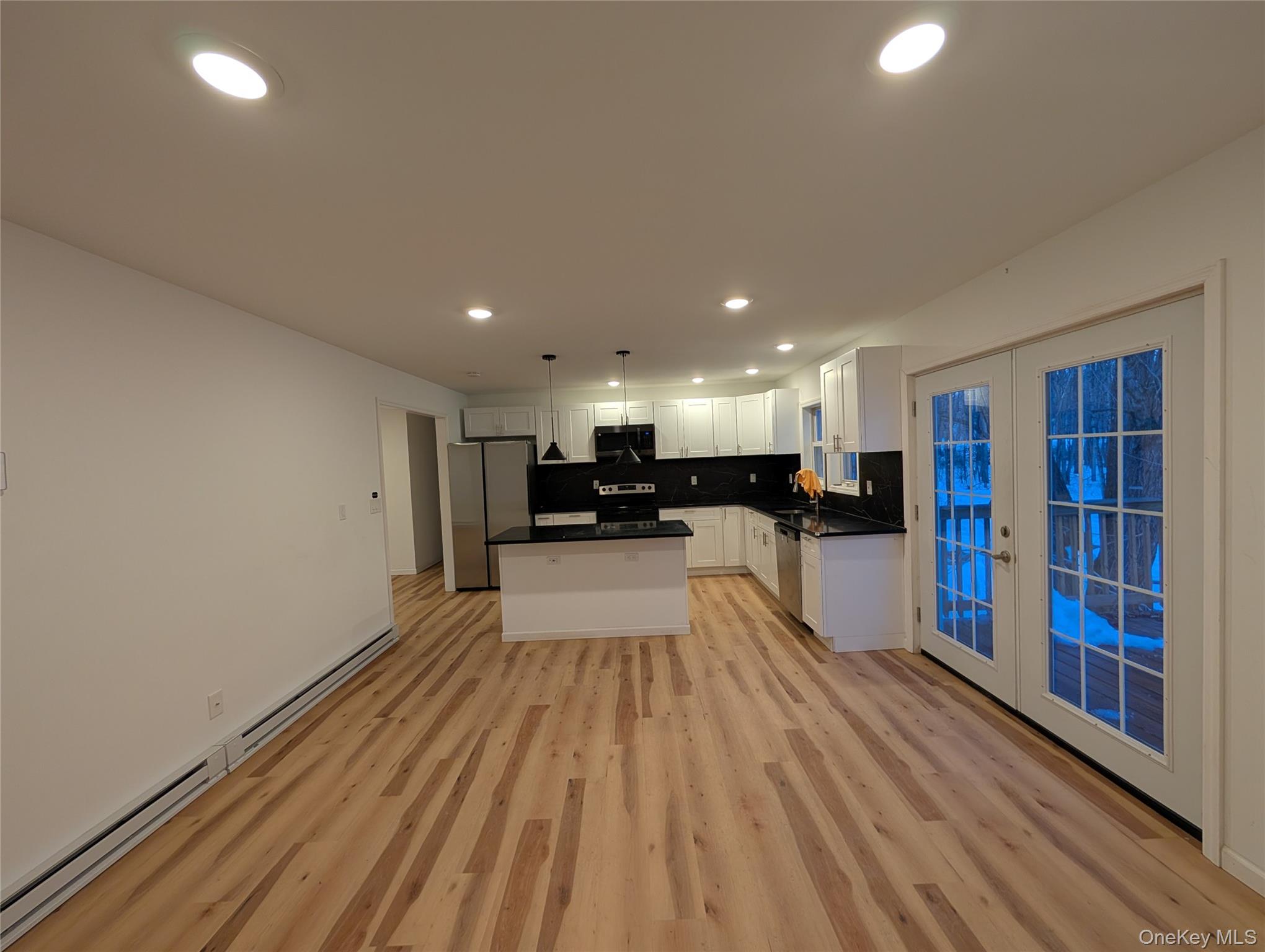 1407 Highway 208 Wallkill, NY 12589 - Photo 6 of 42