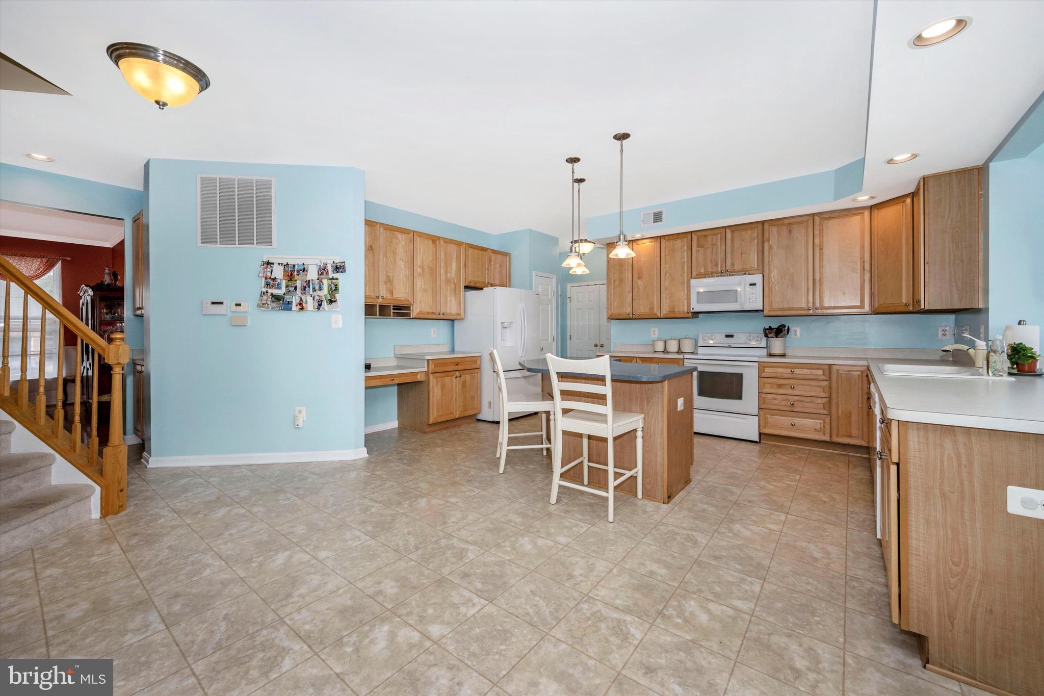 5897 Union Ridge Drive Adamstown, MD 21710 - Photo 13 of 60 Kitchen