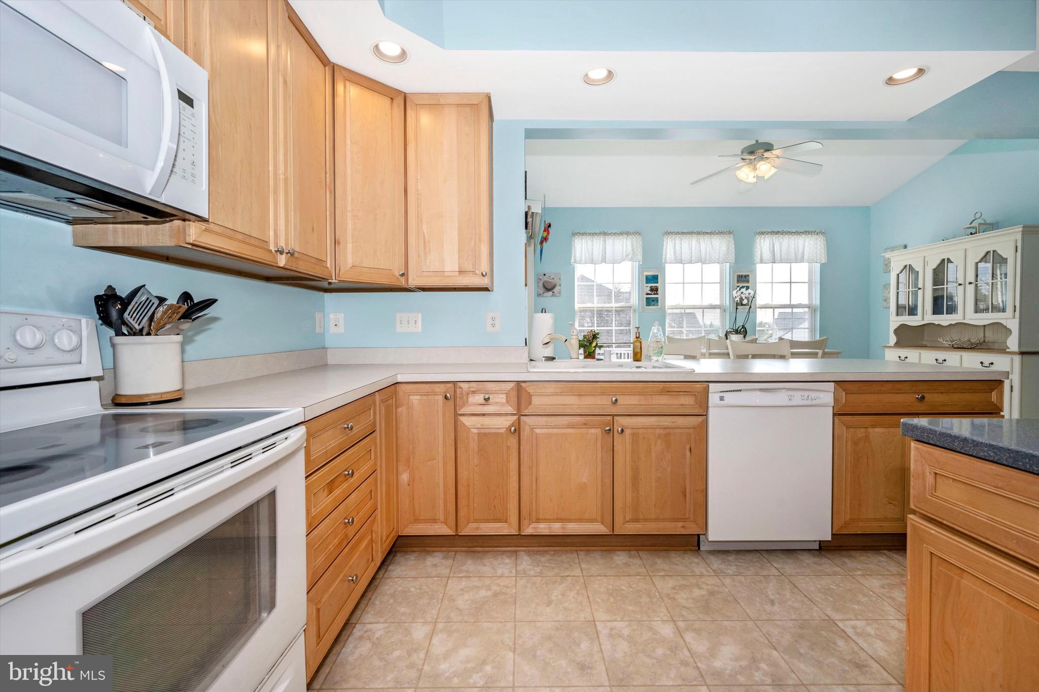 5897 Union Ridge Drive Adamstown, MD 21710 - Photo 15 of 60 Kitchen