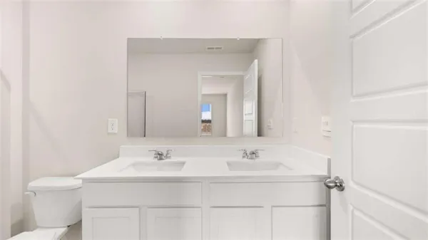 $239,410 | 214 Kenmore Circle, Perry, GA 31069