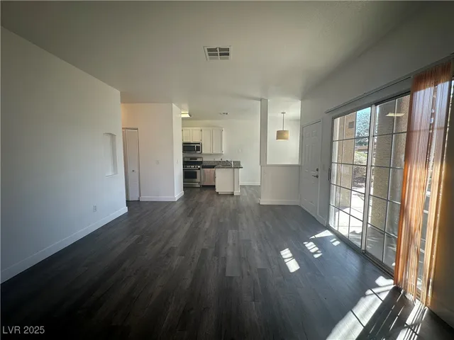 $1,200 | 4730 East Craig Road, Unit 1172, Las Vegas, NV 89115