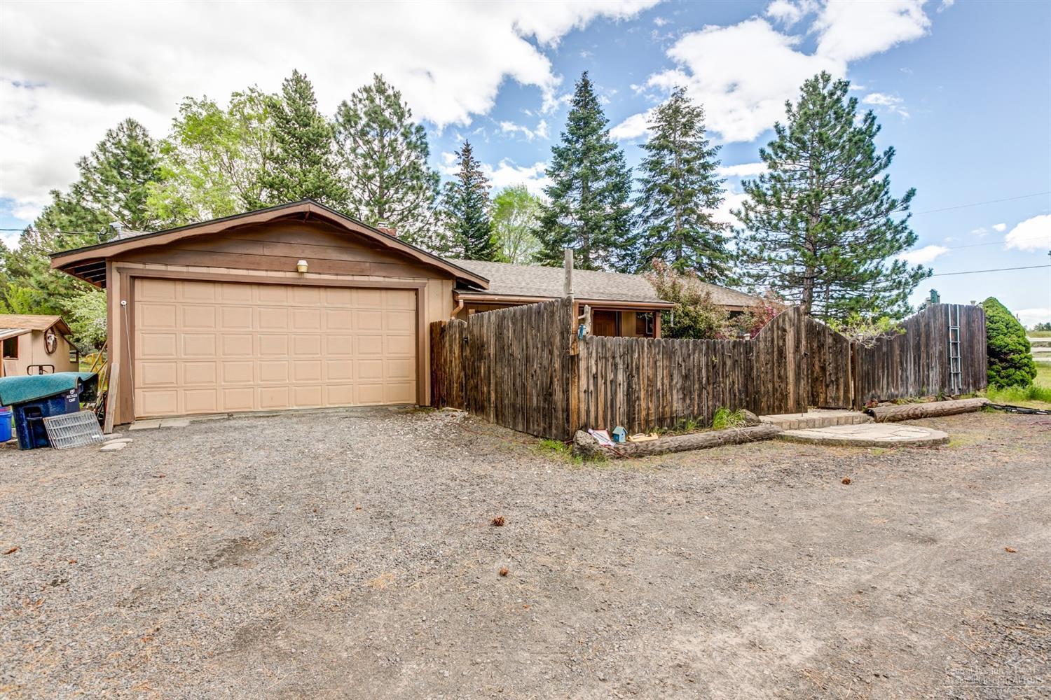 61850 Ward Road Bend, OR 97702 - Photo 2 of 25 Additional Photo