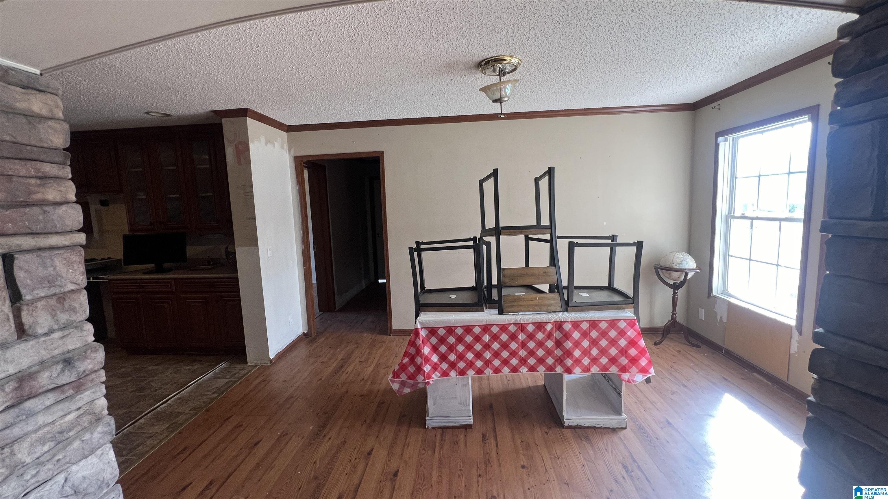 335 Front Street Sylacauga, AL 35150 - Photo 7 of 11