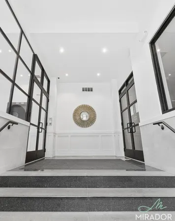 $3,750 | 132 East 45th Street, Unit 10B | Midtown East