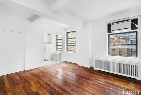 $3,750 | 132 East 45th Street, Unit 10B | Midtown East