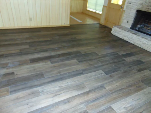 $2,295 | 7503 Glenhill Road, Austin, TX 78752