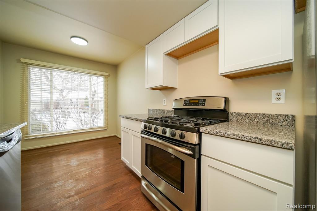 905 Lafayette Court Rochester Hills, MI 48307 - Photo 14 of 65