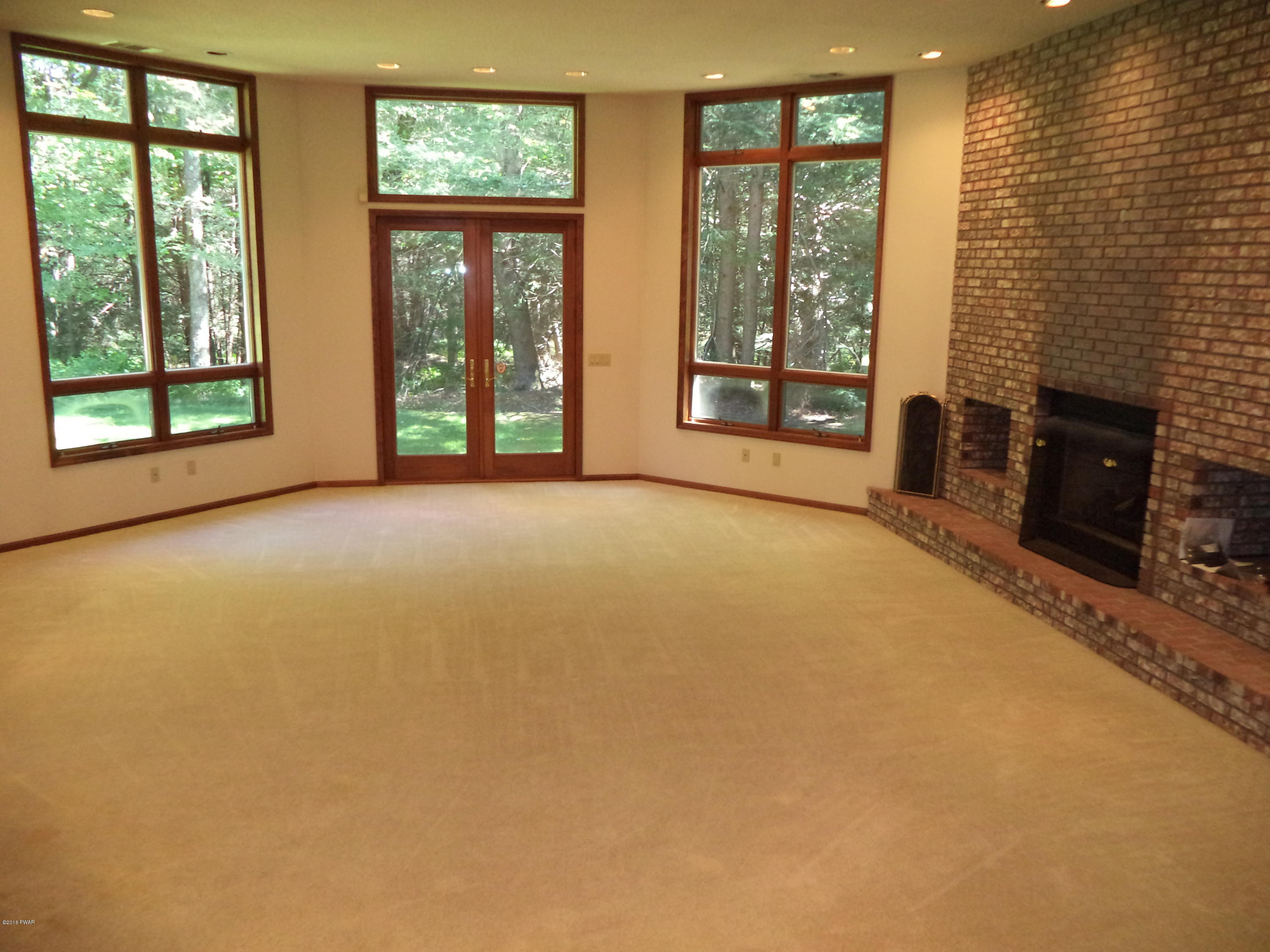 113 Simons Road Greentown, PA 18426 - Photo 23 of 73
