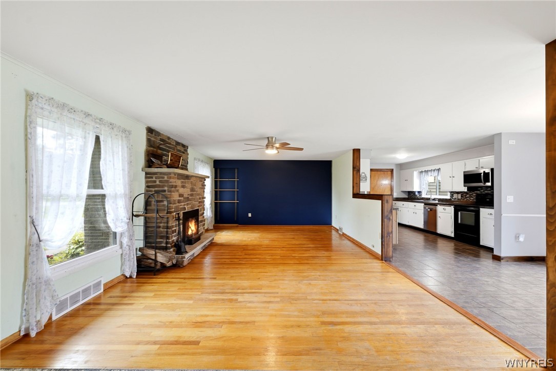 7142 Taylor Road Boston, NY 14075 - Photo 4 of 31