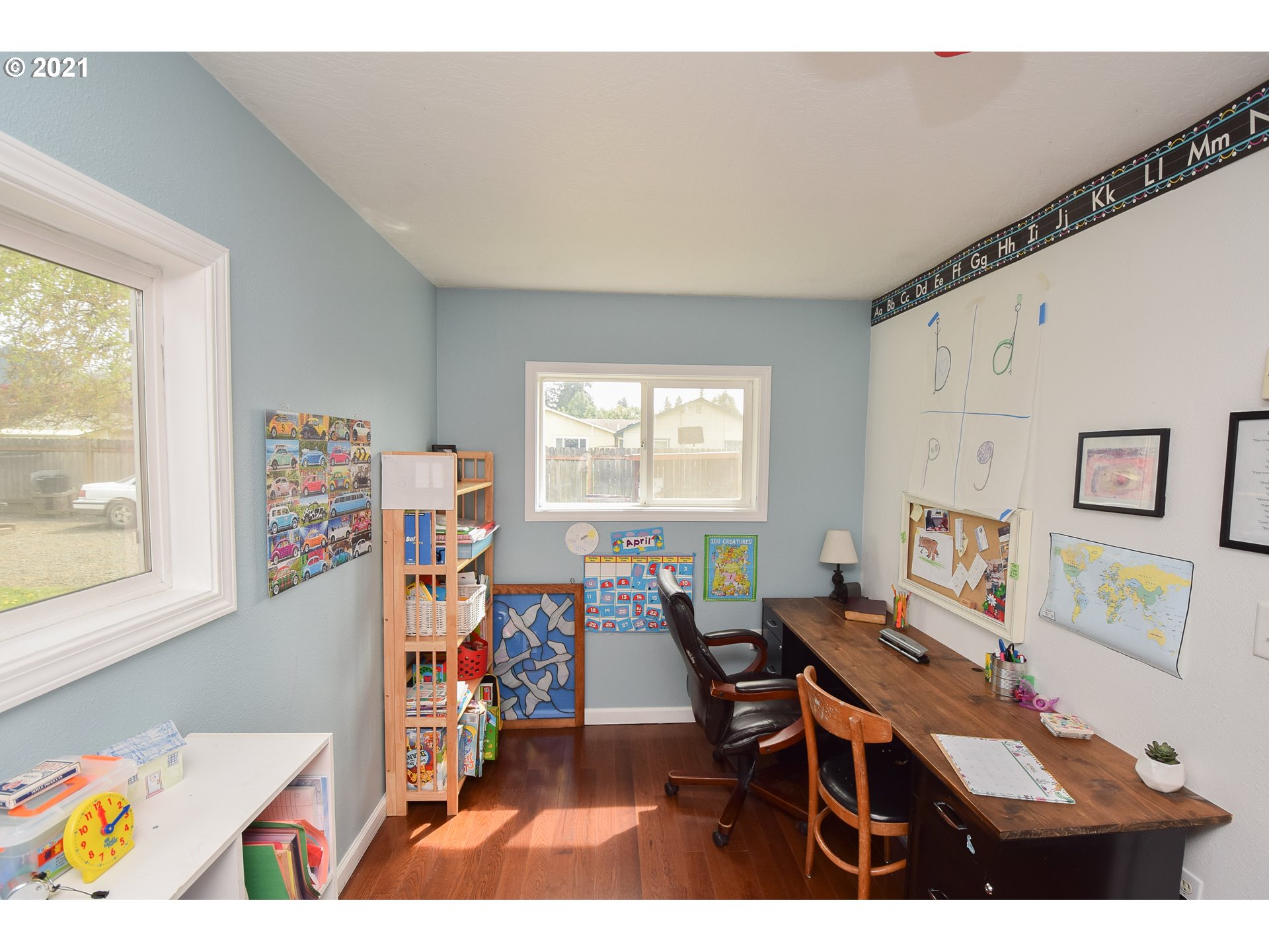 905 54th Street Springfield, OR 97478 - Photo 16 of 28