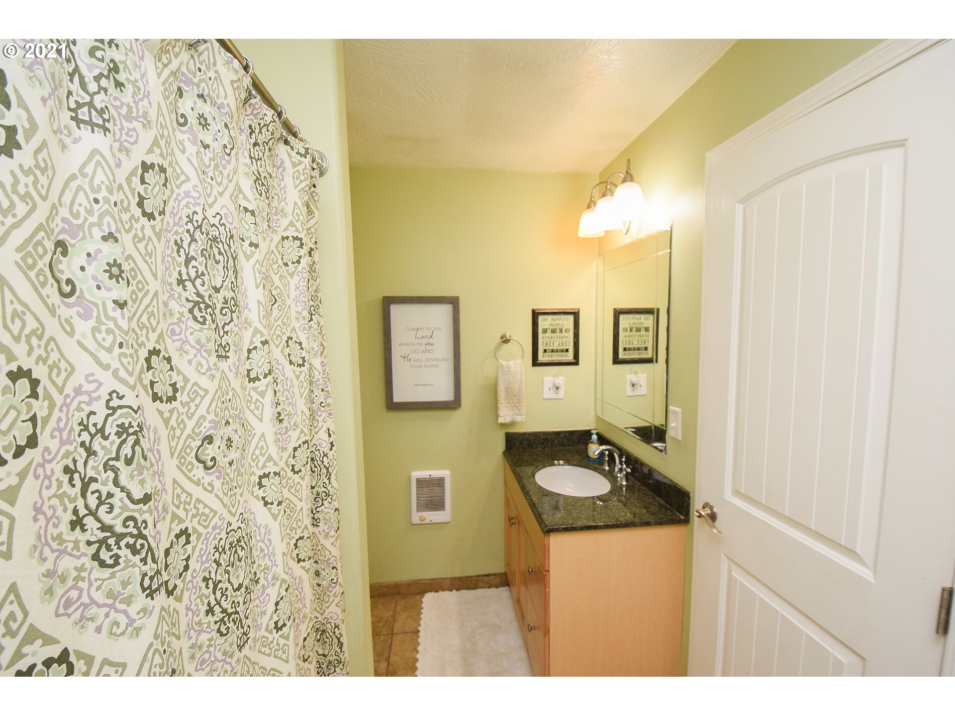 905 54th Street Springfield, OR 97478 - Photo 21 of 28