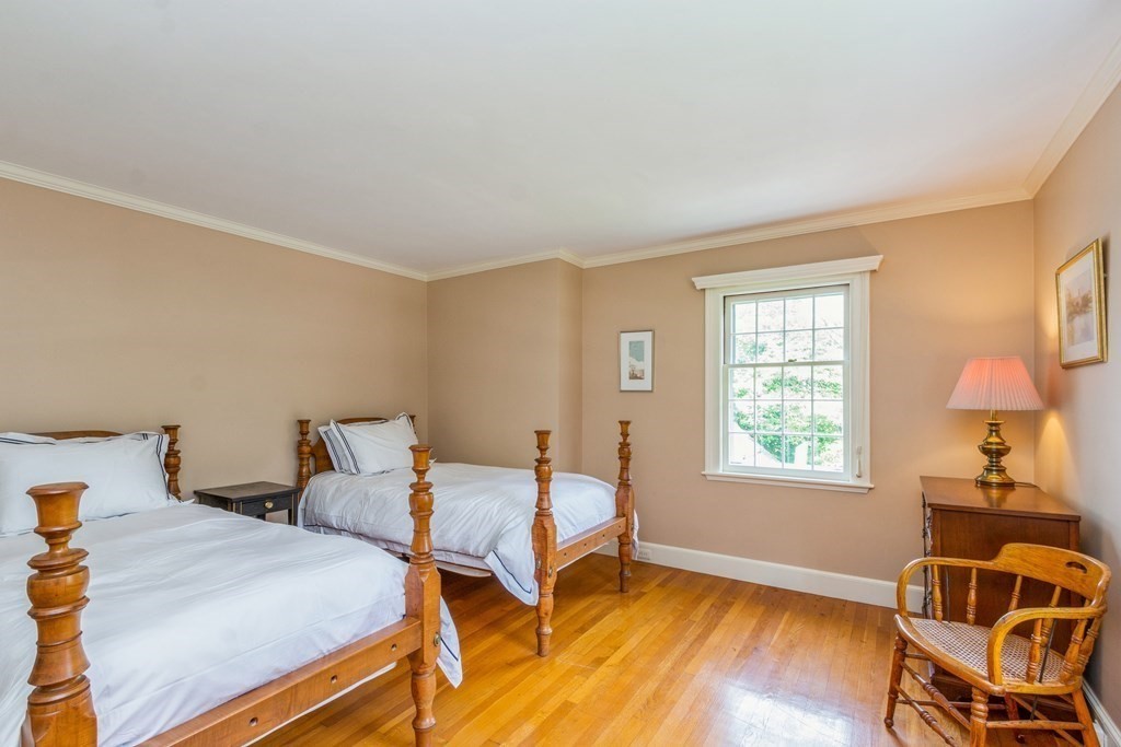 5 Monmouth Road Worcester, MA 01609 - Photo 27 of 42 Gallery Image 27