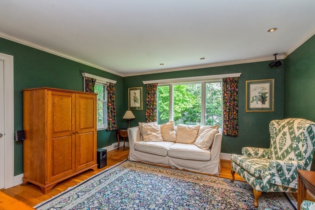 5 Monmouth Road Worcester, MA 01609 - Photo 29 of 42 Gallery Image 29