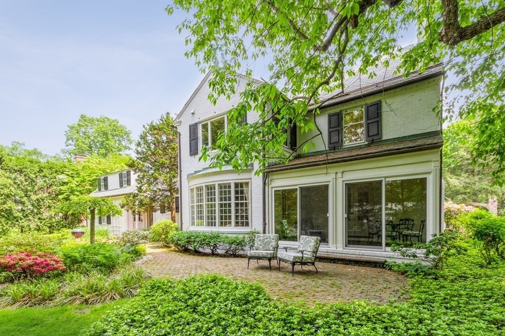 5 Monmouth Road Worcester, MA 01609 - Photo 36 of 42 Gallery Image 36