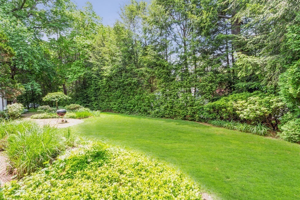 5 Monmouth Road Worcester, MA 01609 - Photo 40 of 42 Gallery Image 40