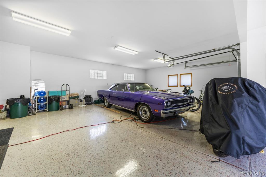 2325 7 Mile Road South Lyon, MI 48178 - Photo 63 of 74
