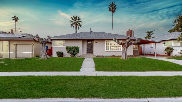 $389,888 | 1536 West University Avenue, Fresno, CA 93705