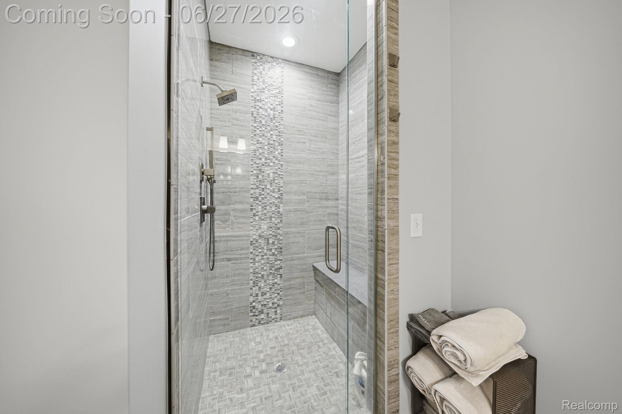 3898 Albatross Court Rochester, MI 48309 - Photo 41 of 63 41-web-or-mls-albatross_final_041.jpg