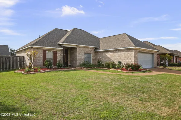 $299,775 | 518 Westfield Drive, Pearl, MS 39208