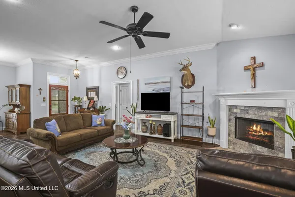 $299,775 | 518 Westfield Drive, Pearl, MS 39208