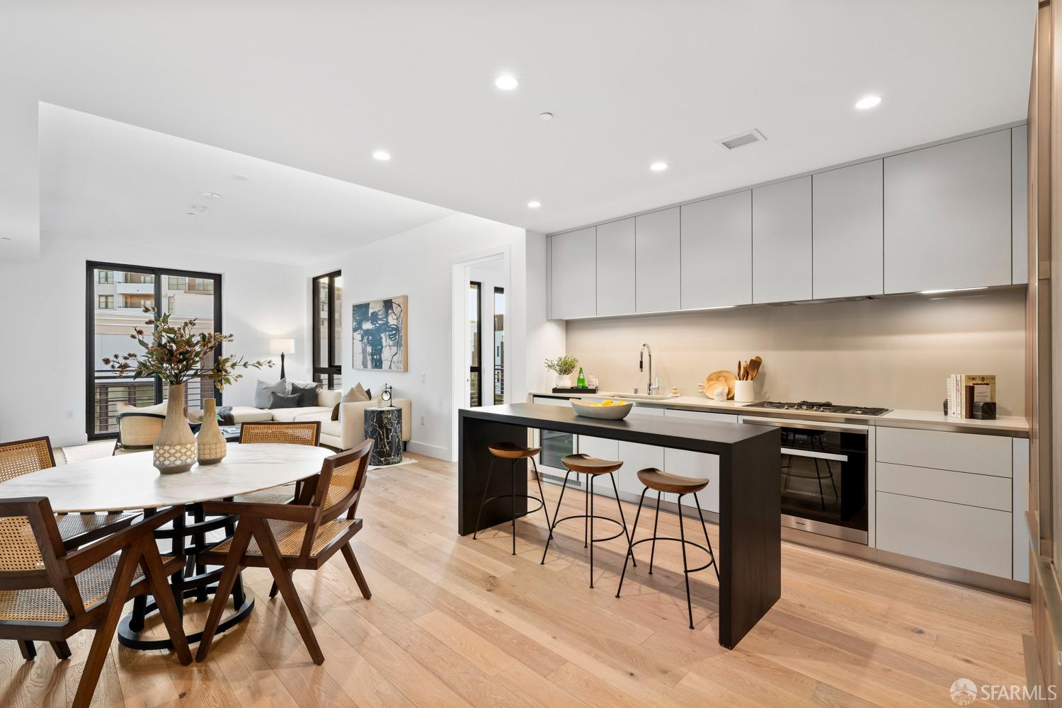 1 Bristol Court, Unit 521 San Francisco, CA 94130 - Photo 3 of 59