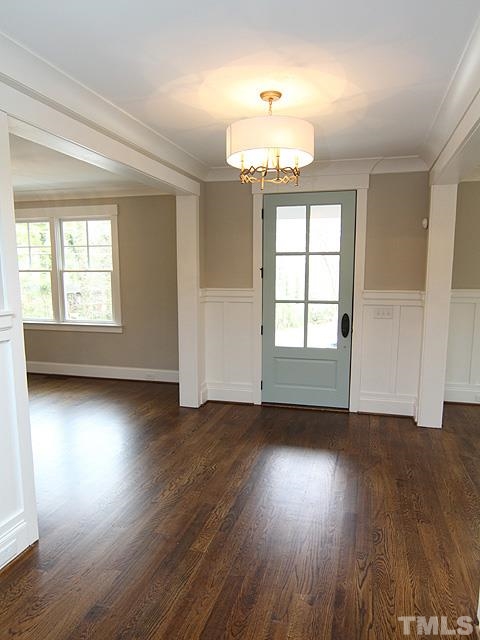 3339 Hampton Road Raleigh, NC 27607 - Photo 3 of 25