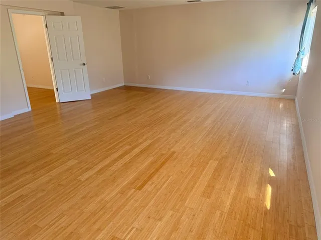 $469,900 | 963 North Jacks Lake Road, Clermont, FL 34711