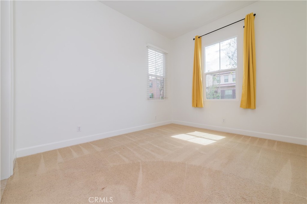 113 Outpost Irvine, CA 92620 - Photo 4 of 30