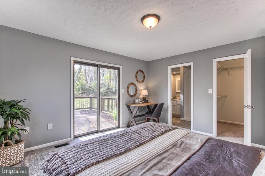 204 Chestnut Grove Road Dillsburg, PA 17019 - Photo 17 of 38 Gallery Image 17