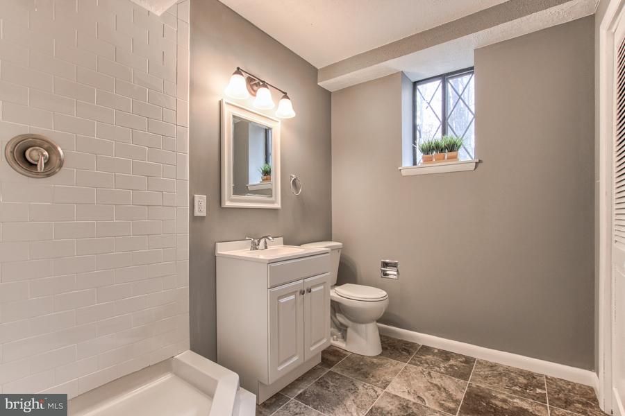 204 Chestnut Grove Road Dillsburg, PA 17019 - Photo 21 of 38 Gallery Image 21
