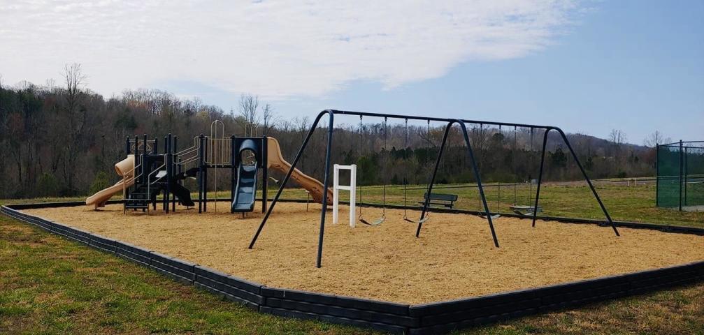 145 Hackberry Street, Unit LOT 32A Oak Ridge, TN 37830 - Photo 27 of 30 Playground